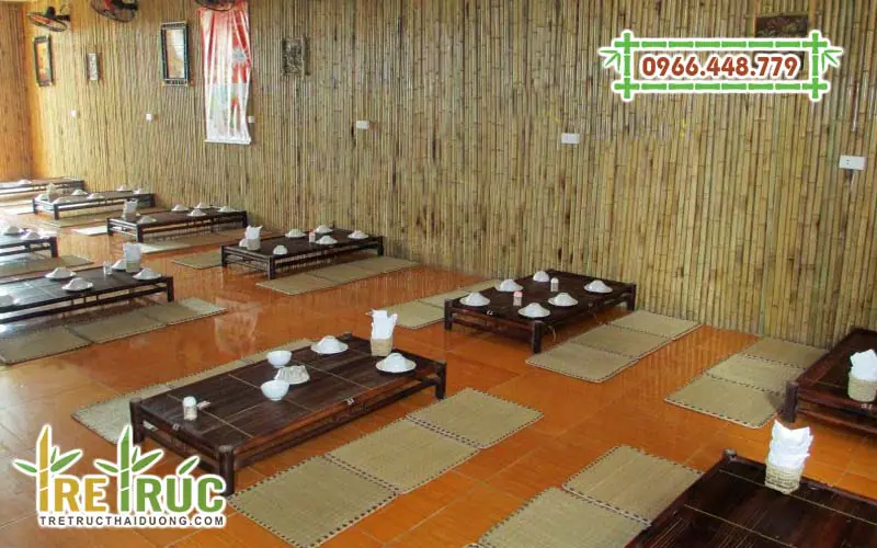 Sử dụng bàn ghế tre cho quán ăn