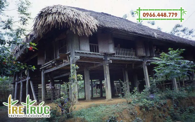 Nhà sàn dân tộc Tày