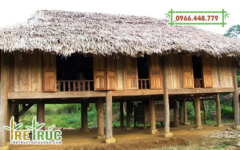 Nhà sàn gỗ