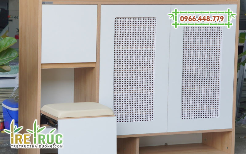 Tủ giày cánh mây mắt cáo